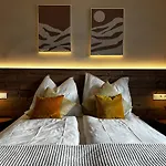 Alpen Zell Am * Целль-ам-Зеє